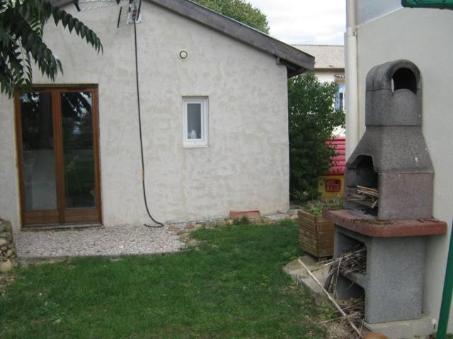 Jacques Et Paola Chanis Ambérieu-en-Bugey Exterior photo